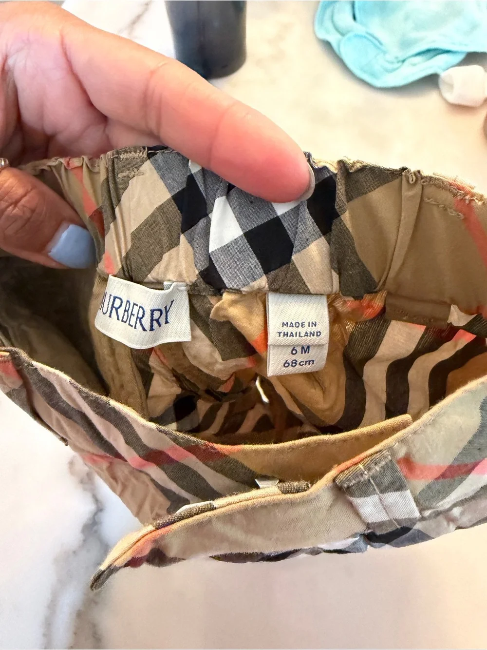 Burberry classic plaid